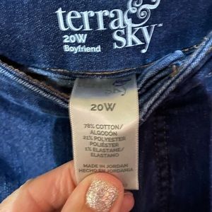 Boyfriend jeans cropped pants